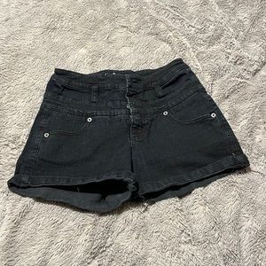 Size 2/26 Black Jean Shorts (Mossimo)